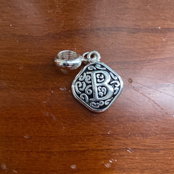 Davinci Beads Letter B charm, New without tags - Picture 1 of 2